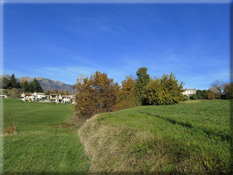 foto Alle pendici del Monte Grappa in Autunno